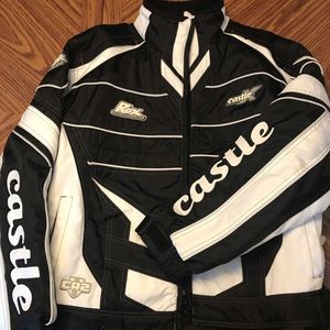 Women’s Castle racing jacket and snow pant set